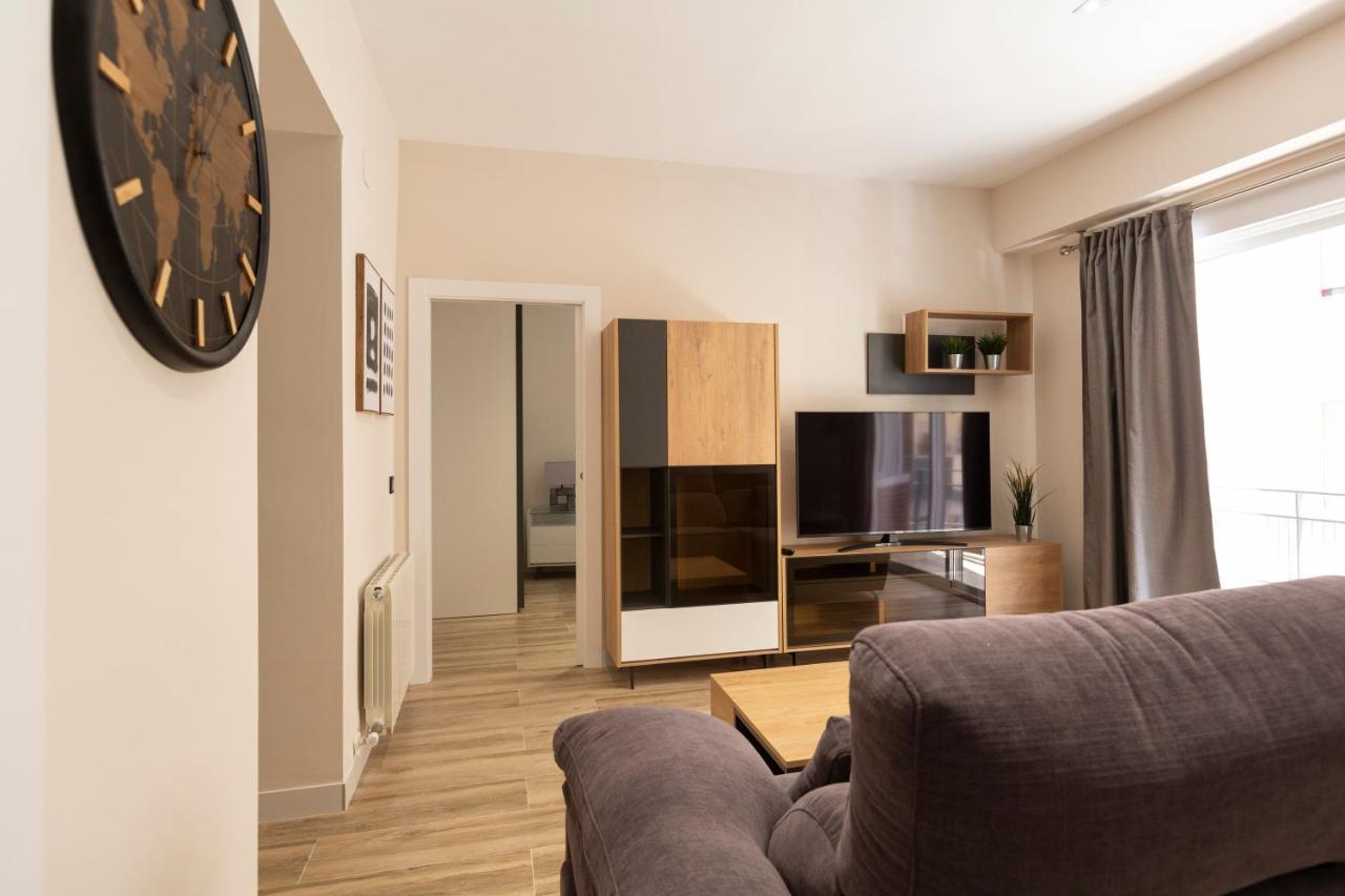 안두하르 Vivienda Con Fines Turisticos "San Bartolome" 아파트 외부 사진
